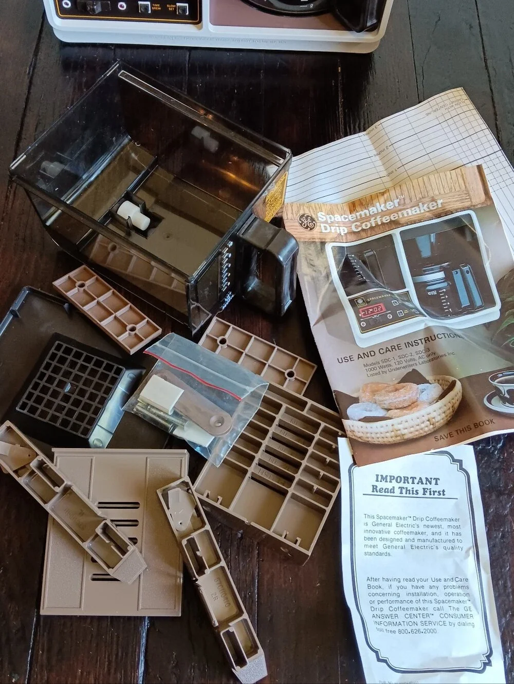 1980s GE Spacemaker Drip Coffeemaker, 80s Under Cabinet Mount Coffee Pot, In Box